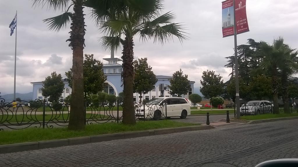 Apartment Melashvili 4 Batumi Exterior foto